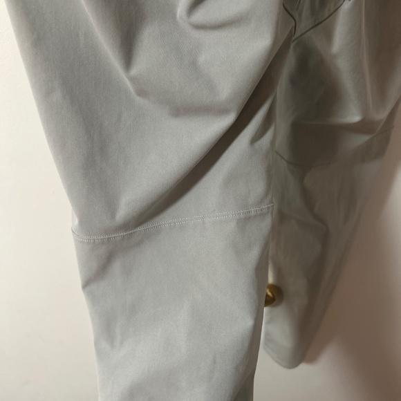Lululemon ABC Pants Light Gray - Picture 4 of 4
